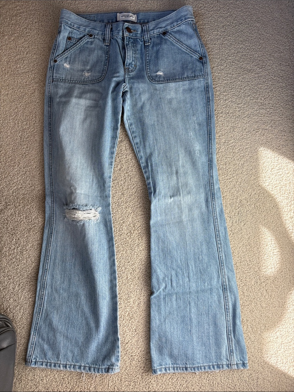 Vintage Abercrombie and Fitch Blue Women's Distressed Bootcut Jeans